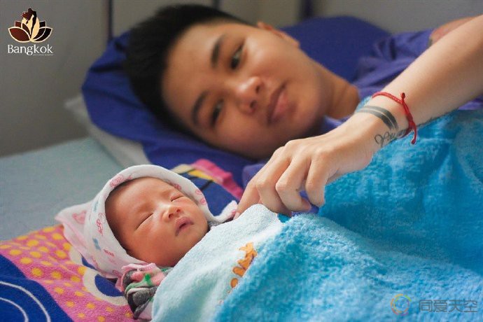 越南首例：跨性别爸爸怀孕生孩子