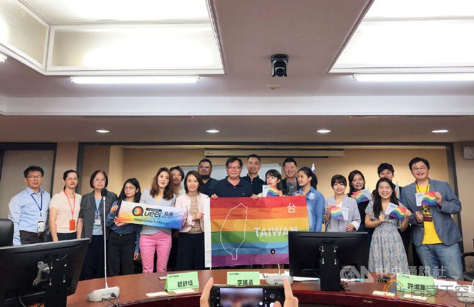 台北将推出境外同性伴侣纪念证书