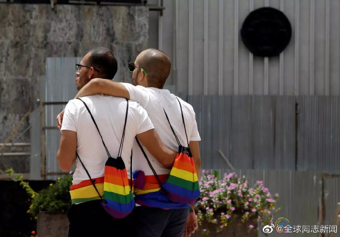 科索沃：司法部长宣布将制定承认同性伴侣的专法