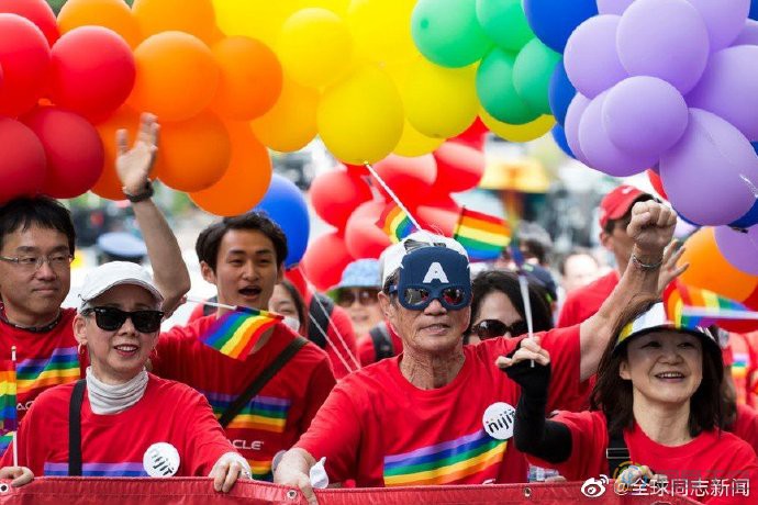 日本更多的银行承认客户的同性伴侣