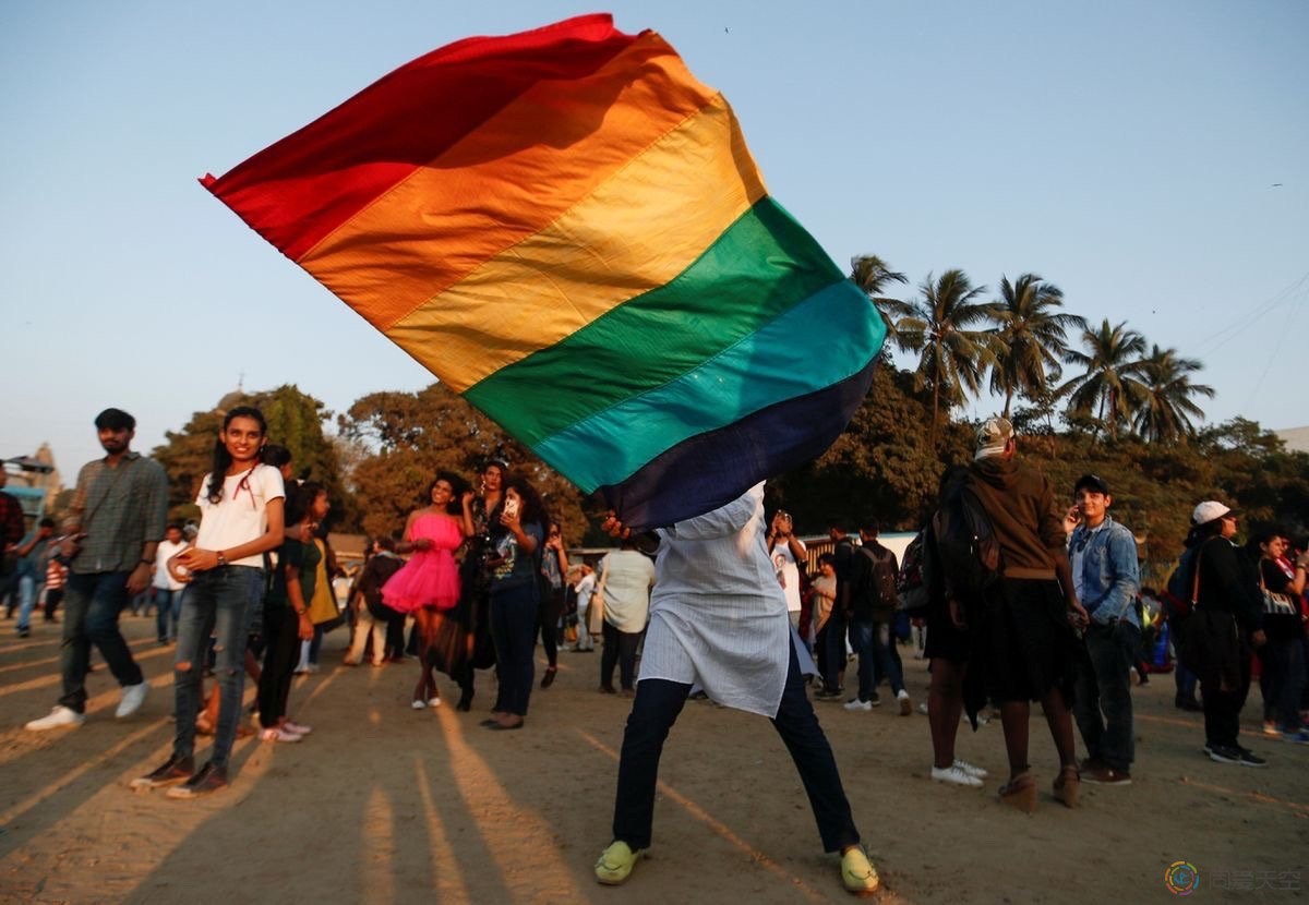 印度法院呼吁全面改革尊重LGBT