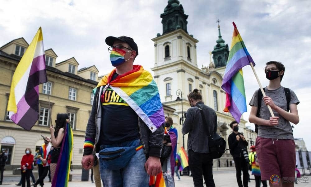 欧盟将对波兰坚持“无LGBT地区”的行为实施法律制裁