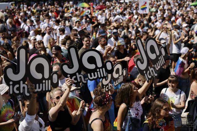瑞士将公投决定是否允许同性婚姻 系西欧最晚批准的国家之一