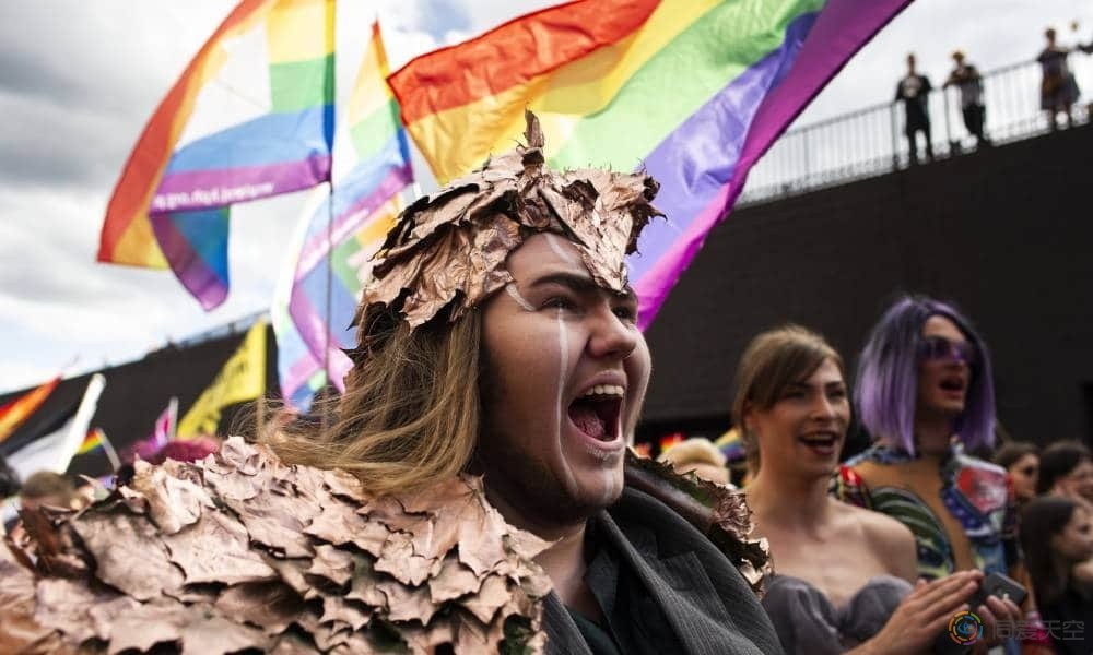 宣称“无性少数”的波兰，竟有7成民众同性领养