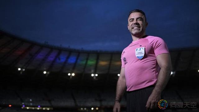 巴西足球从业者中有40%是同性恋或者双性恋